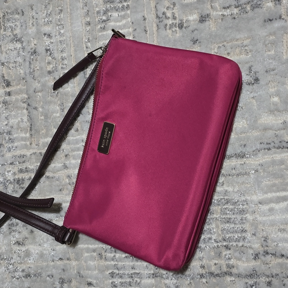 NWOT Kate Spade Dawn Triple Gusset Crossbody Bag in Rhubarb Tart